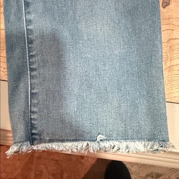 Democracy Light Wash Straight Leg Jeans - Picture 7 of 9